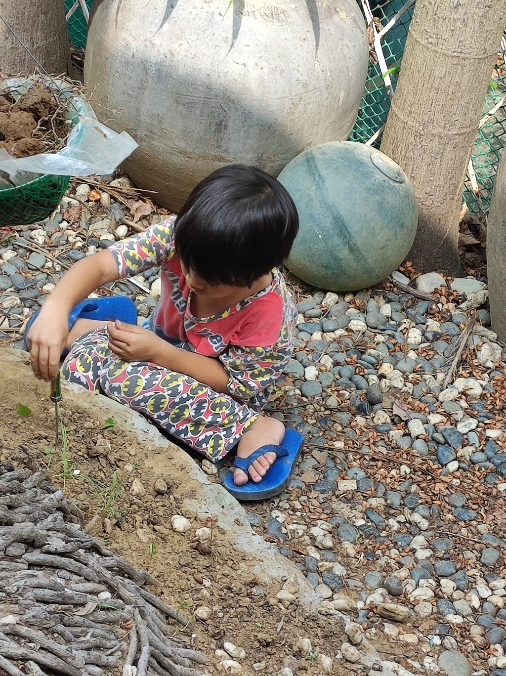 Do kids still play in the dirt? This one&nbsp;does!
